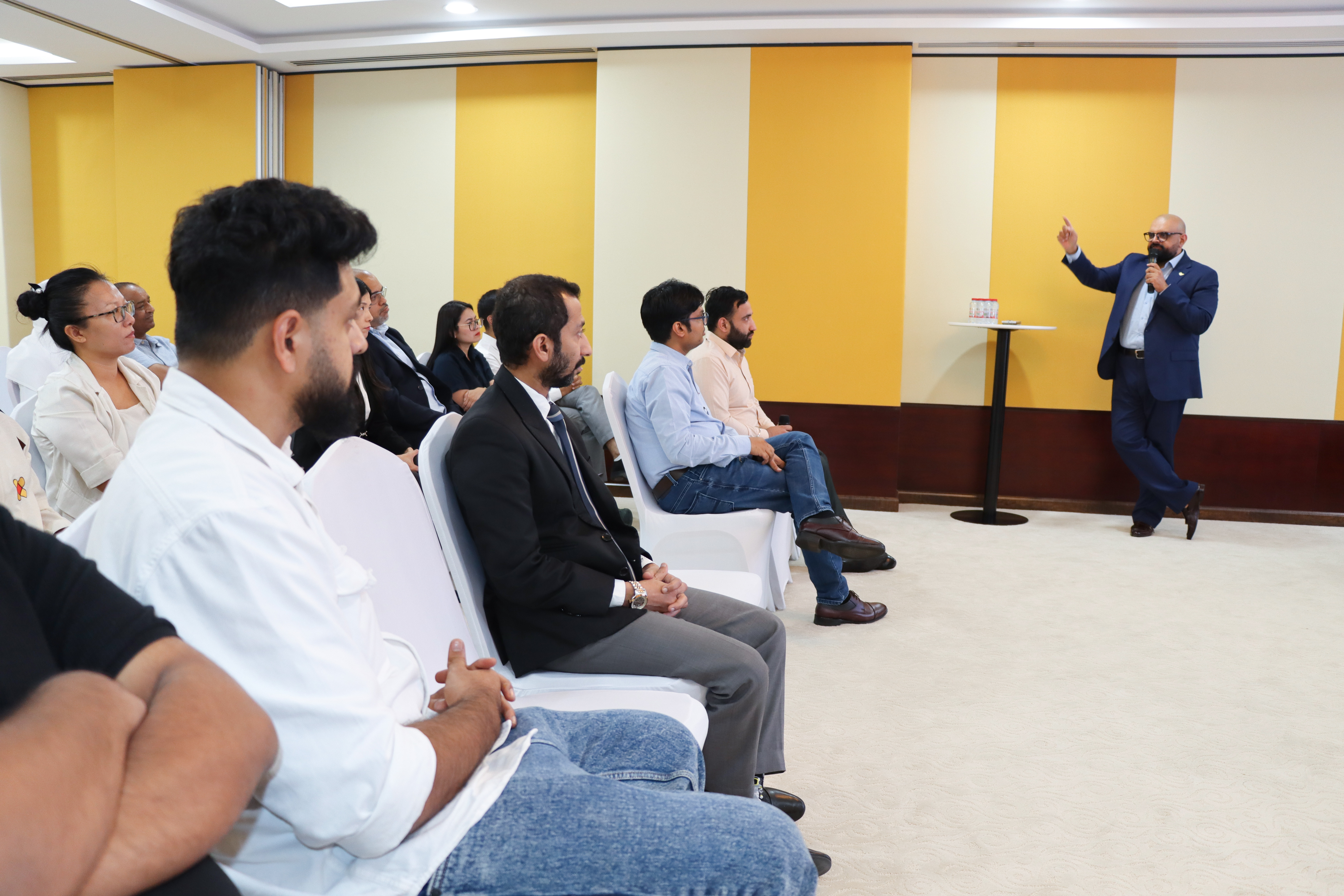 UAQ FTZ Hosts Another Business Consultant Session