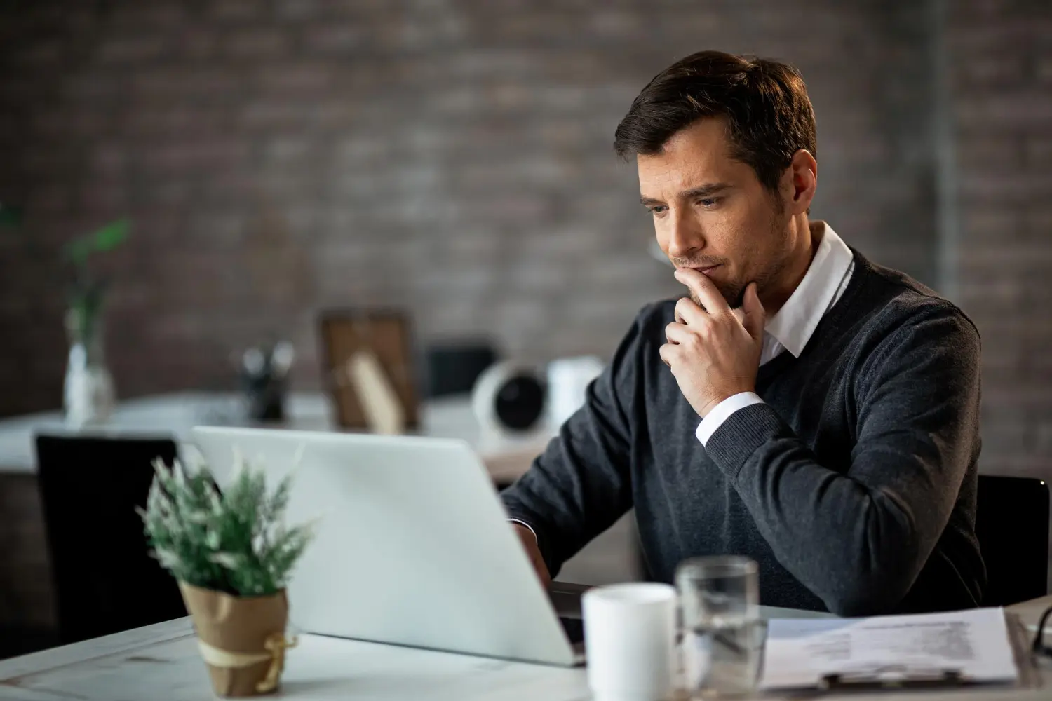 UAE Business License Without Visa: Who Is It Best For?